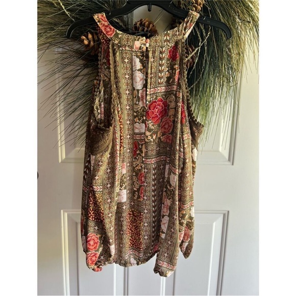 New York & Company floral top size XLarge - Picture 9 of 15